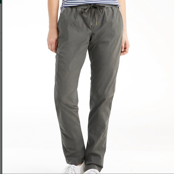NWT L.L. Bean Women's Stretch Ripstop Pull-On Pants - Picture 3 of 8